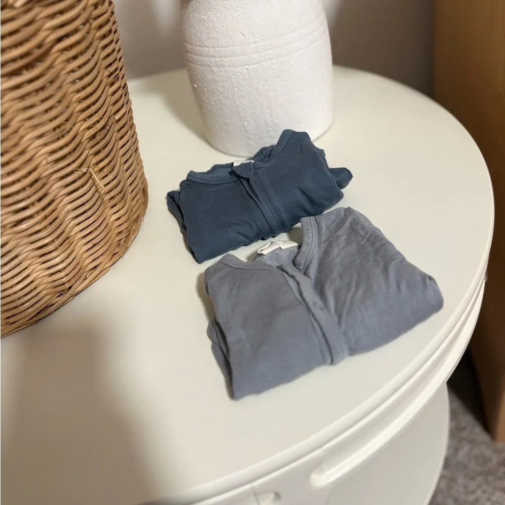 Kate Quinn & Kyte Baby Blue and Gray Kids Pajamas bundle 0-3M